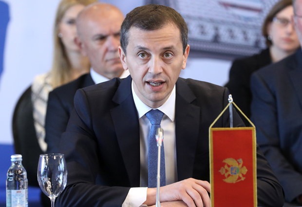 Скандалозна изјава црногорског министра одбране: Србија у кампањи напада